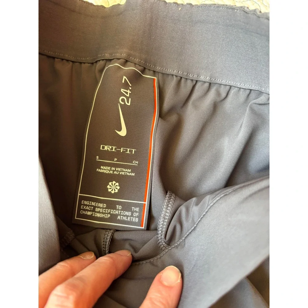 Nike Womens Dri-FIT 24.7 Pants Gray HM8847-036‎ Small